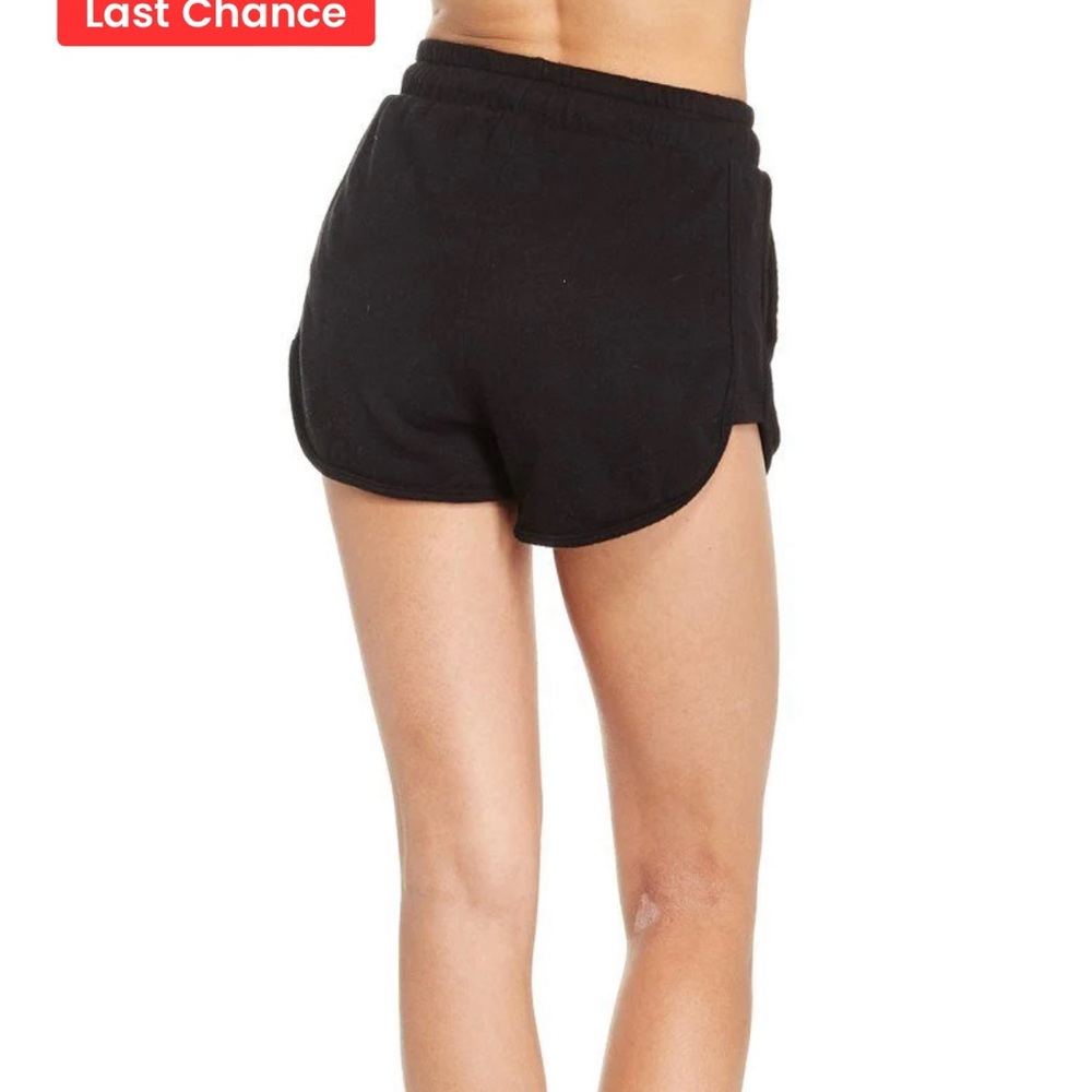 Good Hyouman Grey Love Sweat Shorts View 2